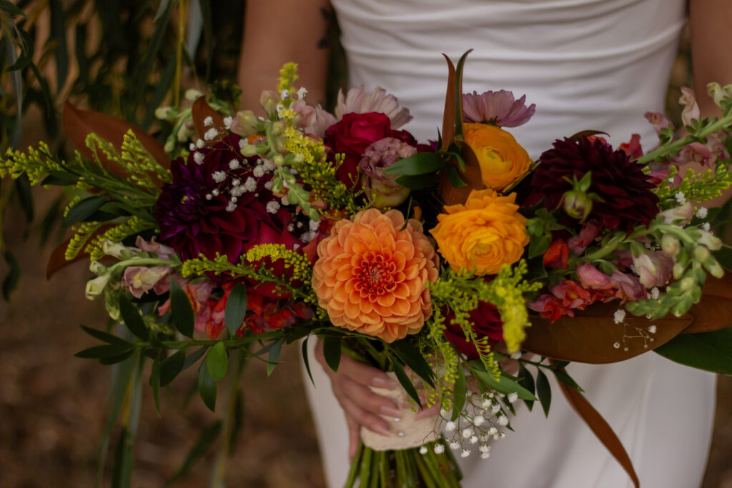 Pros & Cons of Holiday Weddings 2026