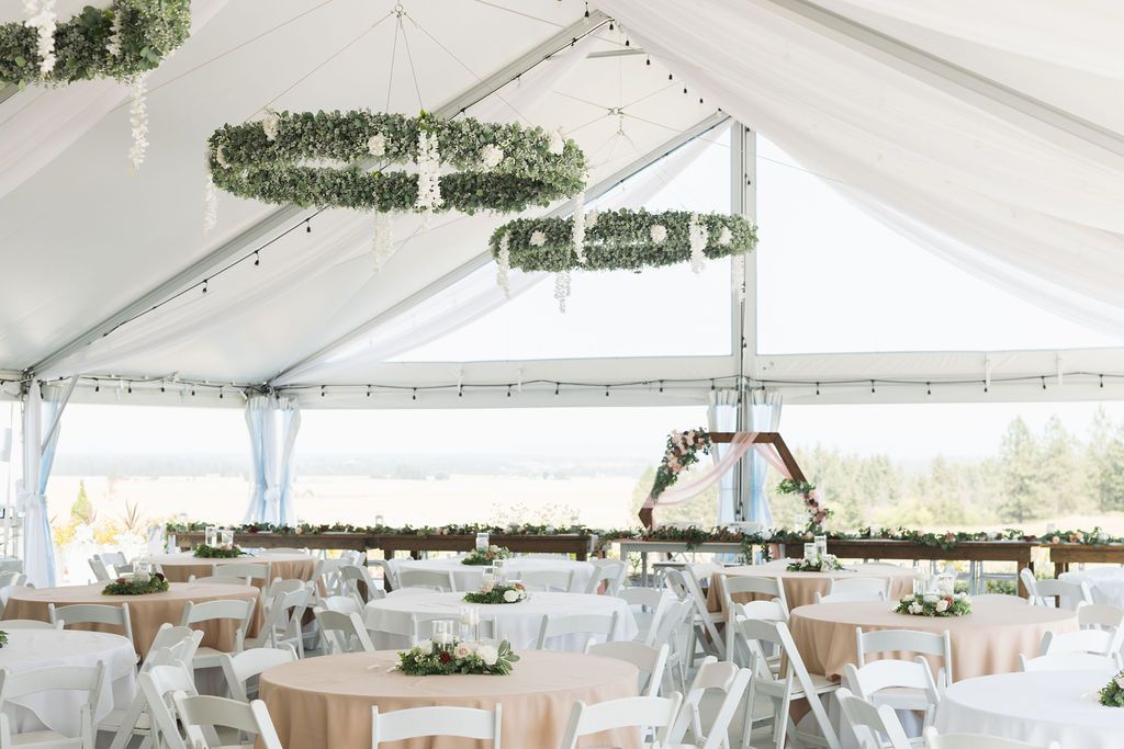 Spokane wedding venue featuring garden weddings with elegant outdoor wedding spaces. 