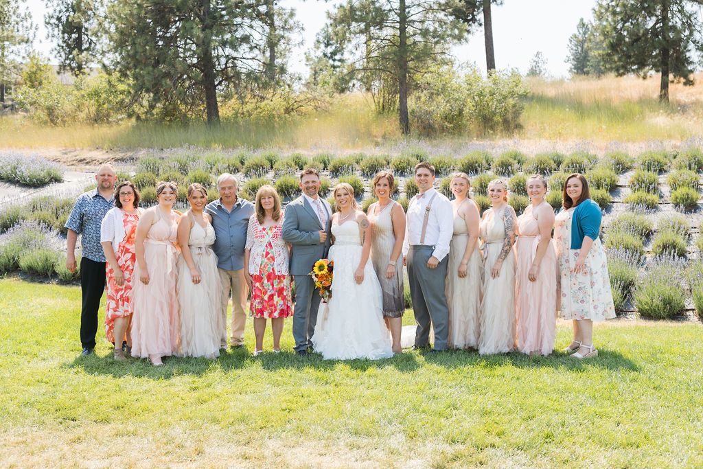 How to Manage Wedding Guest RSVPs 4 25 Tips for Managing Your Wedding RSVPs