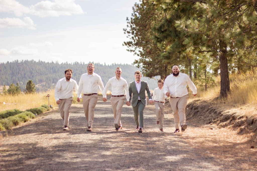 What Wedding Guests Actually Remember Most About Your Wedding? A stress free, seamless, happy wedding guests experience.