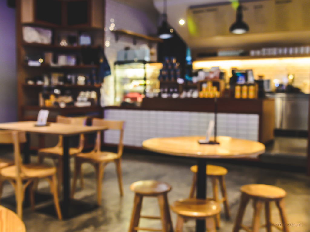 Wedding guests often gather here before exploring downtown, making it a wonderful place to meet friends or family before wedding festivities begin.