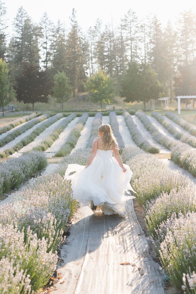 Lavender Manor enhances the wedding guest experience by offering beautiful surroundings while also providing couples access to ThePeakVenue.com's Wedding Guest RSVP System and complimentary Wedding Website,